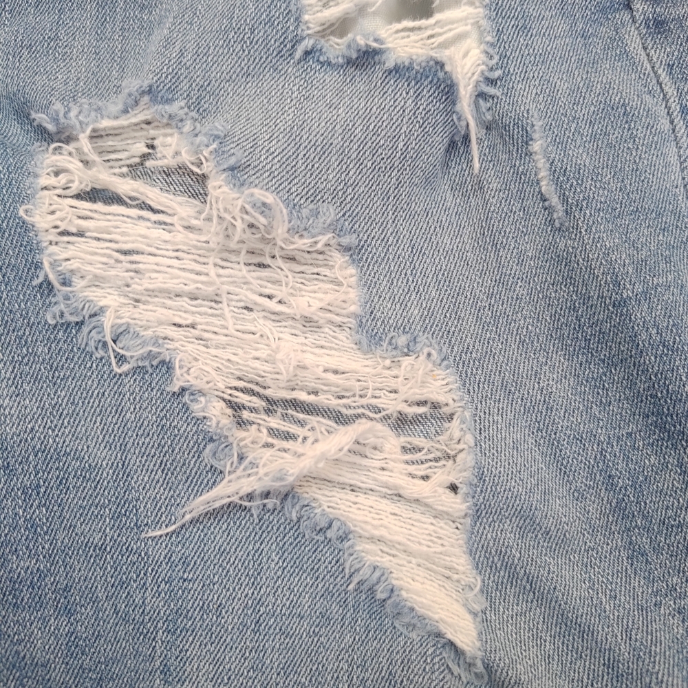 Express Women's Distressed Light Blue Denim Jean Shorts - Picture 5 of 7